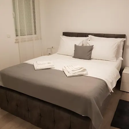 Luxury App Anna Apartament *